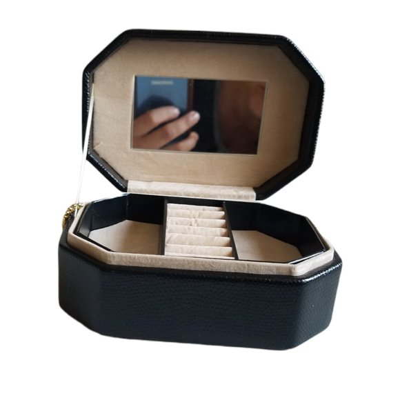 Wolf Designs Accessories Wolf Designs Black Leather Jewelry Box